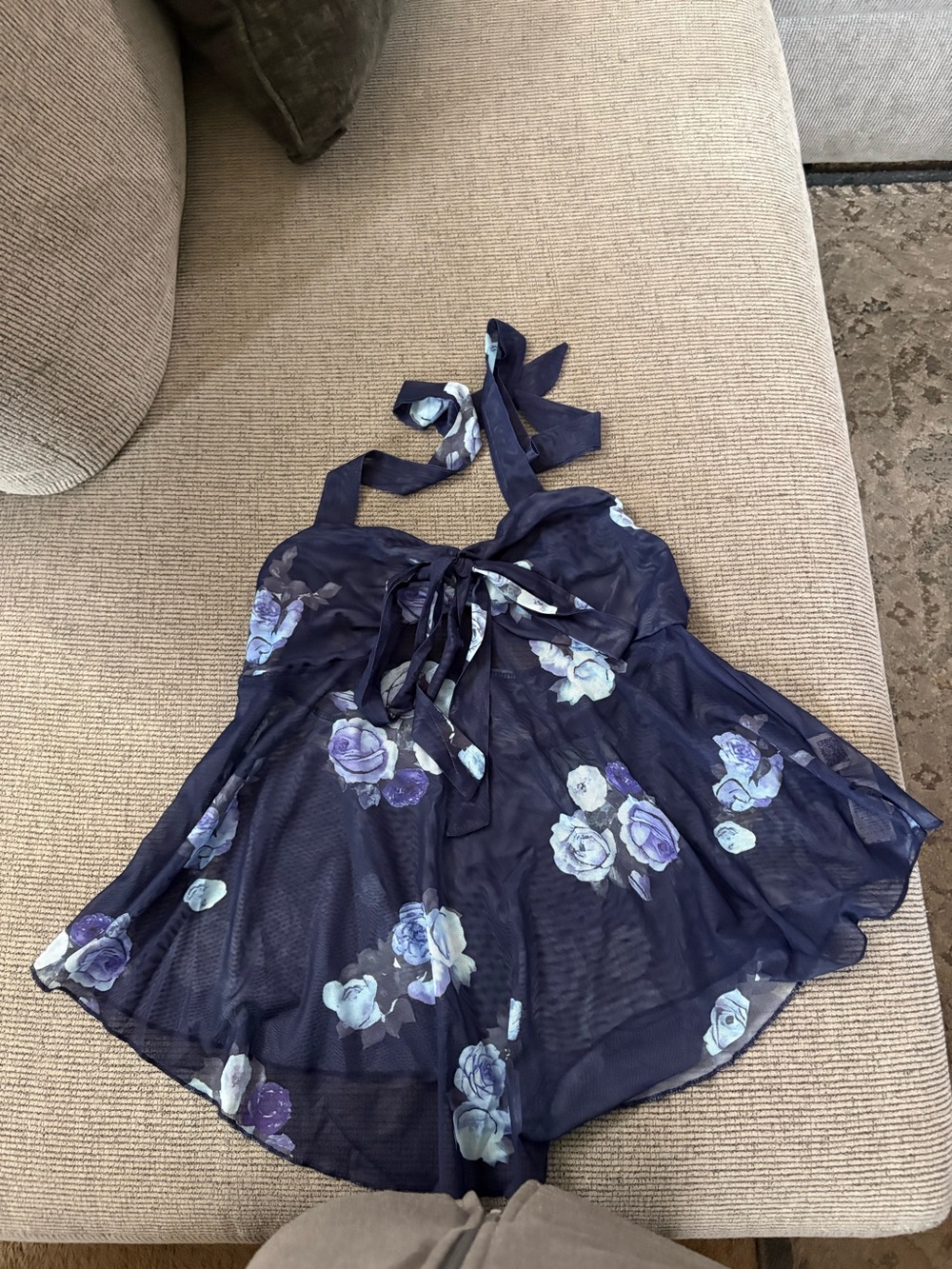 SHEIN Navy Floral Tie-Front Halter Camisole